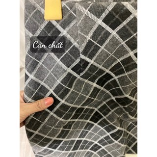 Chân váy dạ kẻ caro