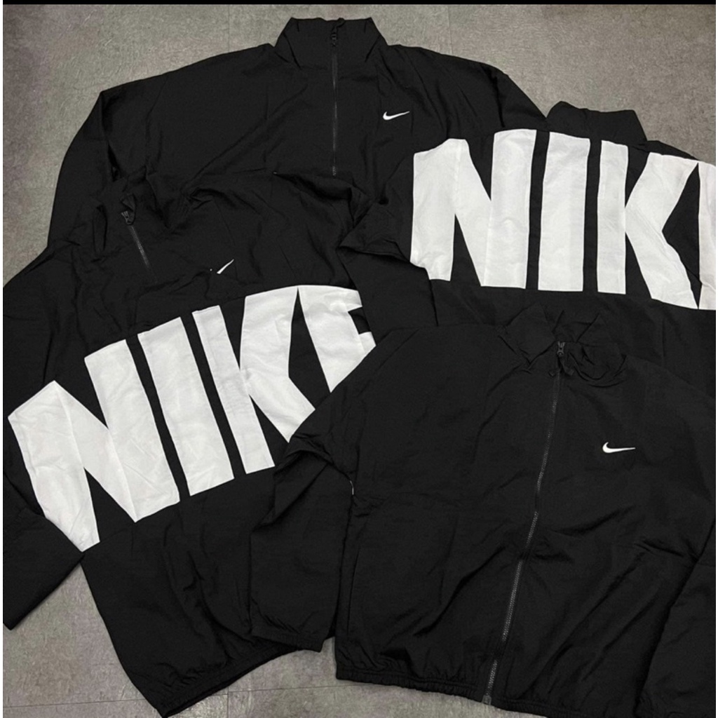 Áo khoác gió NIKE cao cấp ,dày dặn , hàng chuẩn 2 lớp , tag mác đầy đủ , i hình bên shop  ACA STORE 888