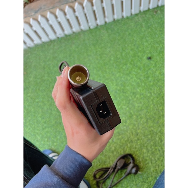 12v 10a 120w chân cắm tâu bộ nguồn thay thế cho thiết bị trên oto