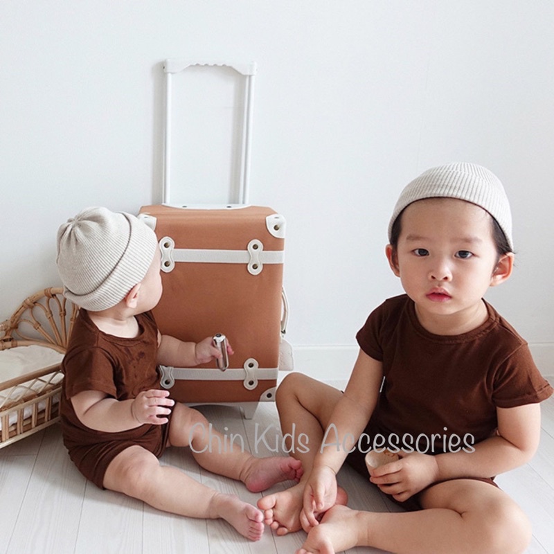 Bộ quần áo cotton trơn cổ tròn nhiều màu cho bé trai bé gái
