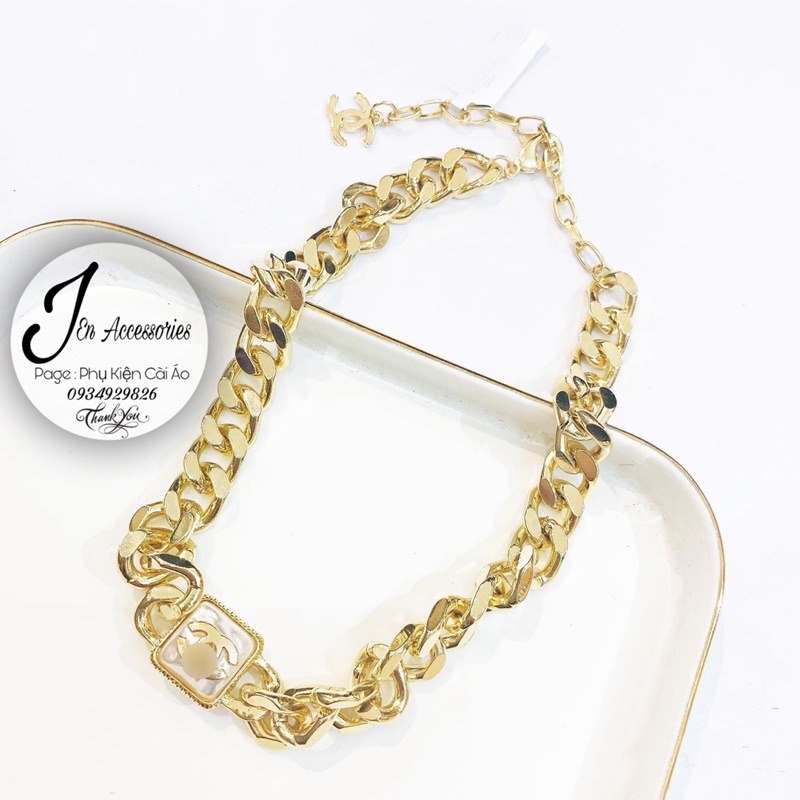 Vòng cổ choker hãng