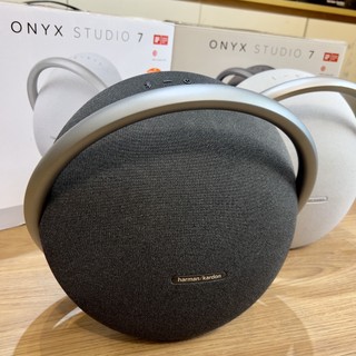 Loa Harman Kardon Onyx Studio 7 - Cận Audio