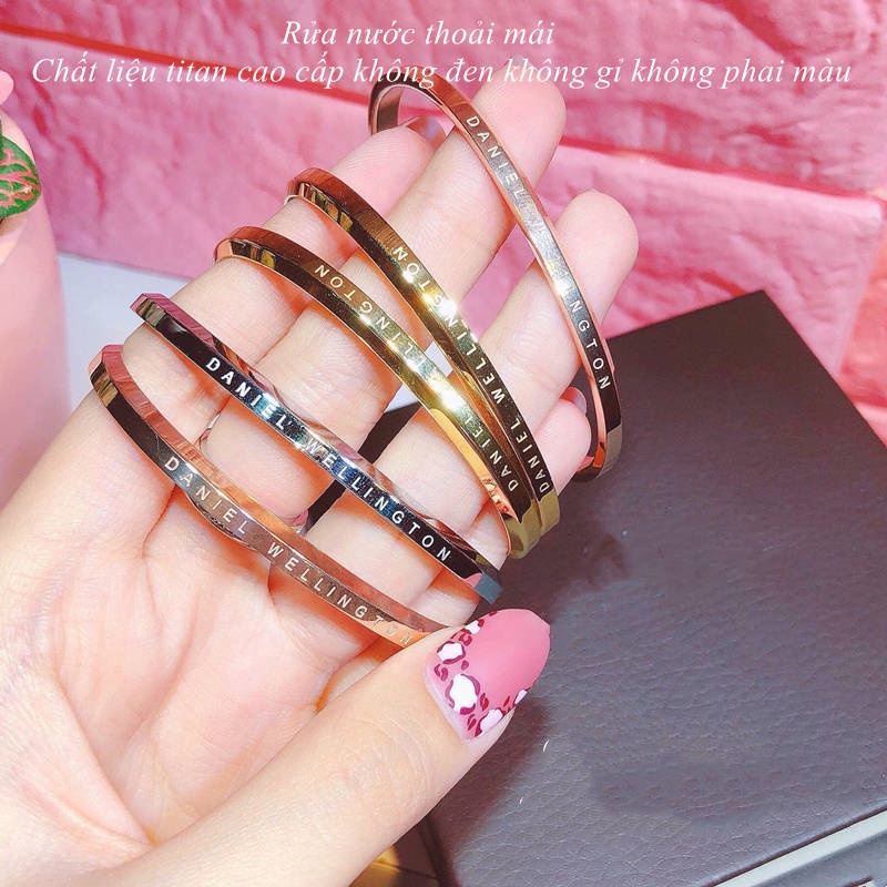 Vòng tay titan cao cấp không gỉ thiết kế đơn giản thời trang thanh lịch cho nam nữ