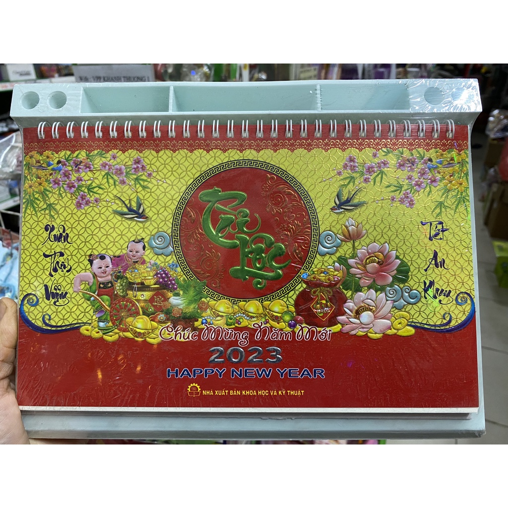 Lịch bàn đế nhựa loại to giấy đẹp 2023
