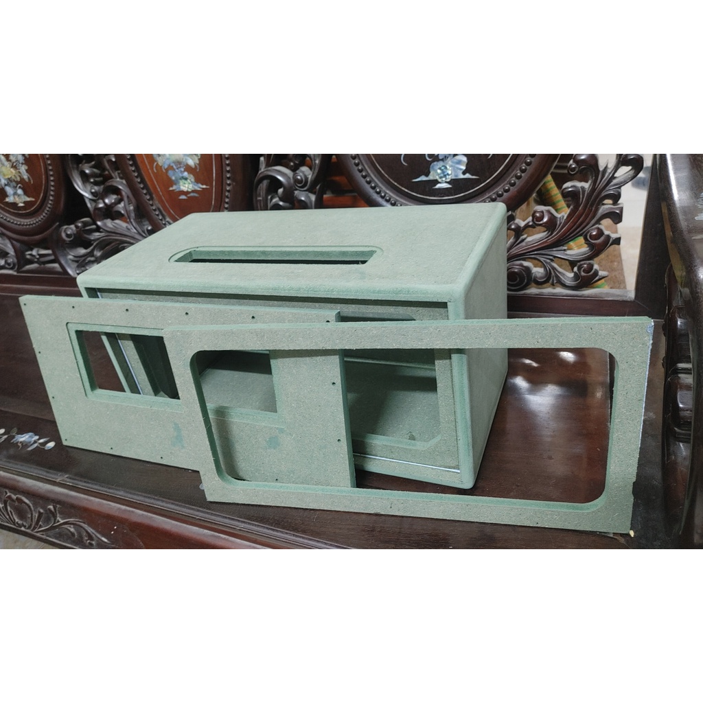 Vỏ box loa KT 45x23x23 gỗ xanh, đã khoét sẵn Control lắp mạch Karaoke K10. đã bôi keo, trà mịn, bo góc đẹp