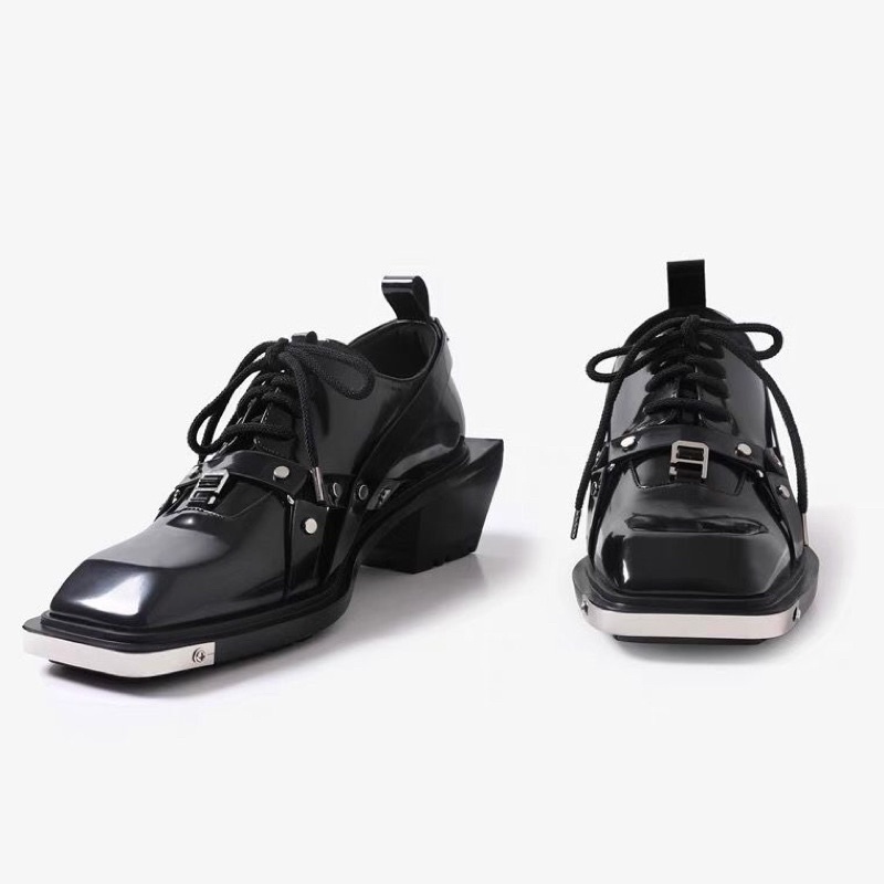Giày loafer mũi vuông phối dây đai đinh tán đế cao 6cm Punk Retro FOOTMADE