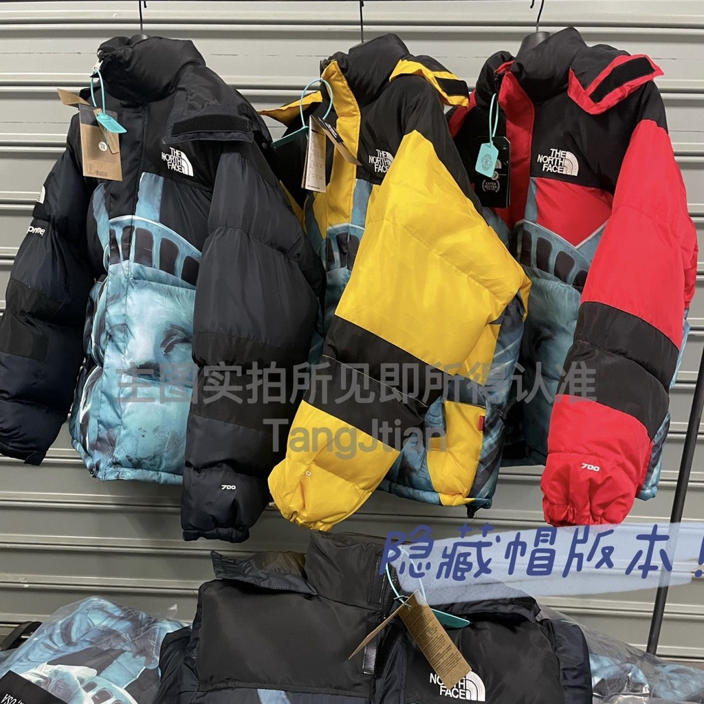 Áo Khoác The North Face X Supreme Chống Gió Ấm Áp Cá Tính Cho Nam