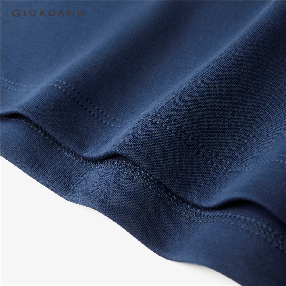 Áo thun GIORDANO 13323201 cổ thuyền tay ngắn màu cho nữ