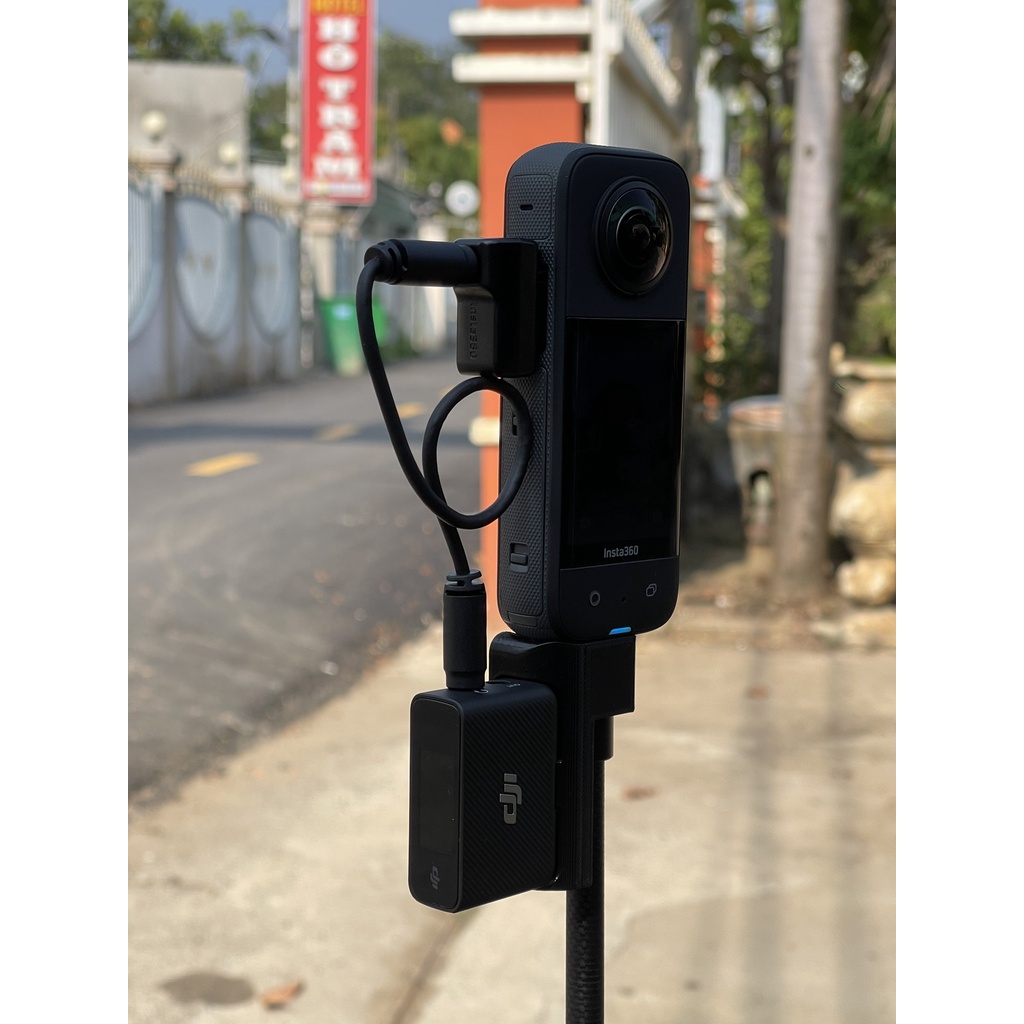 Ngàm DJI Mic cho camera Insta360 One X3