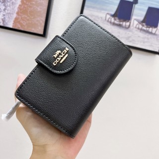 VÍ NỮ Coach  wallet medium corner zip wallet