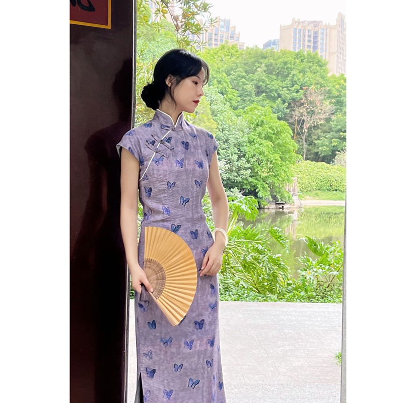Có Tóc Giả Hoa Mộc Lan Ở trên núi | Sườn Xám Cách Tân Dáng Dài Màu Tím Hình Bướm Phong Cách retro