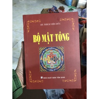 Sách - bộ mật tông