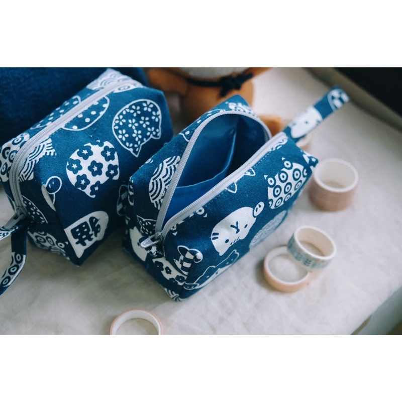 Túi Xoxo phiên bản khoá kéo Mèo