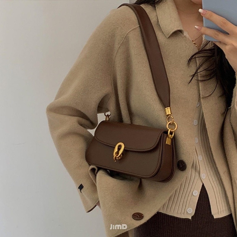 Túi xách nữ đeo vai/đeo chéo khoá chữ Q - ZR001