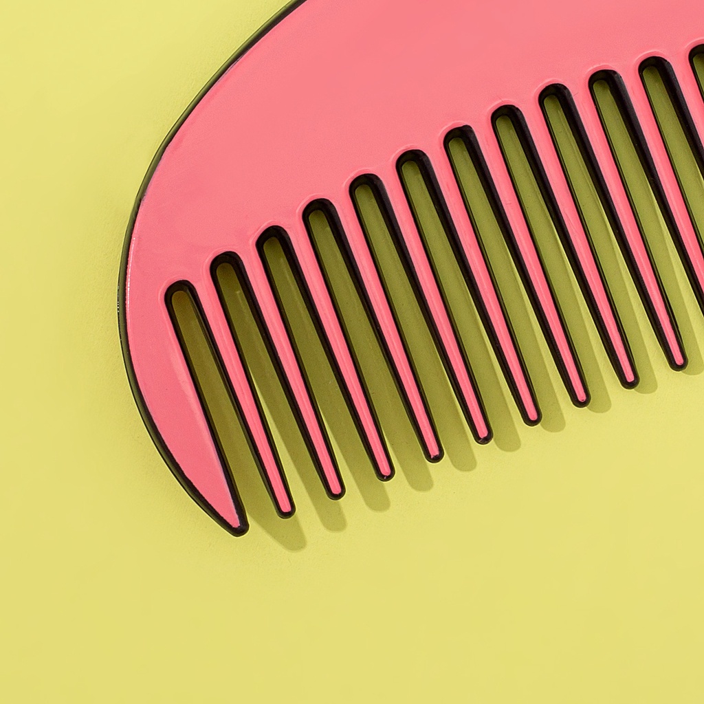 1 Lược Chải Tóc Chống Tĩnh Điện Hình Thỏ Hồng Dễ Thương