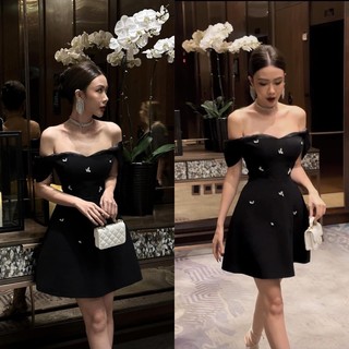 Đầm 𝐌𝐈𝐑𝐀 𝐃𝐑𝐄𝐒𝐒 𝐀𝐒𝐇𝐘𝐋𝐄𝐘 trễ vai tuyết mưa