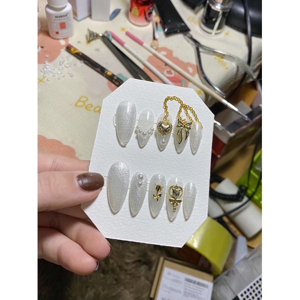 Nail Box Thiết Kế Nhũ Sò Kim Cương mix Chamr Dây Trendy