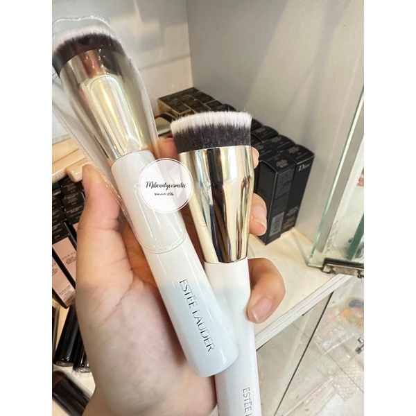 [Sẵn - Estee Lauder] Cọ nền Estee Lauder Foundation Brush - Hàng chính hãng