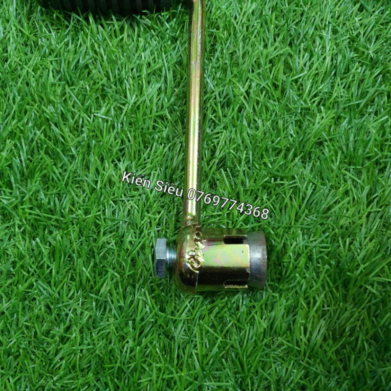Gác chân xe cub 78-81-82 bắt vào lỗ gắp