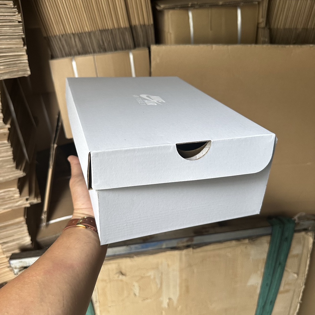 Hộp Đựng giày, BOX GIÀY, dép NIKE AIR FORCE 1 CHÍNH HÃNG