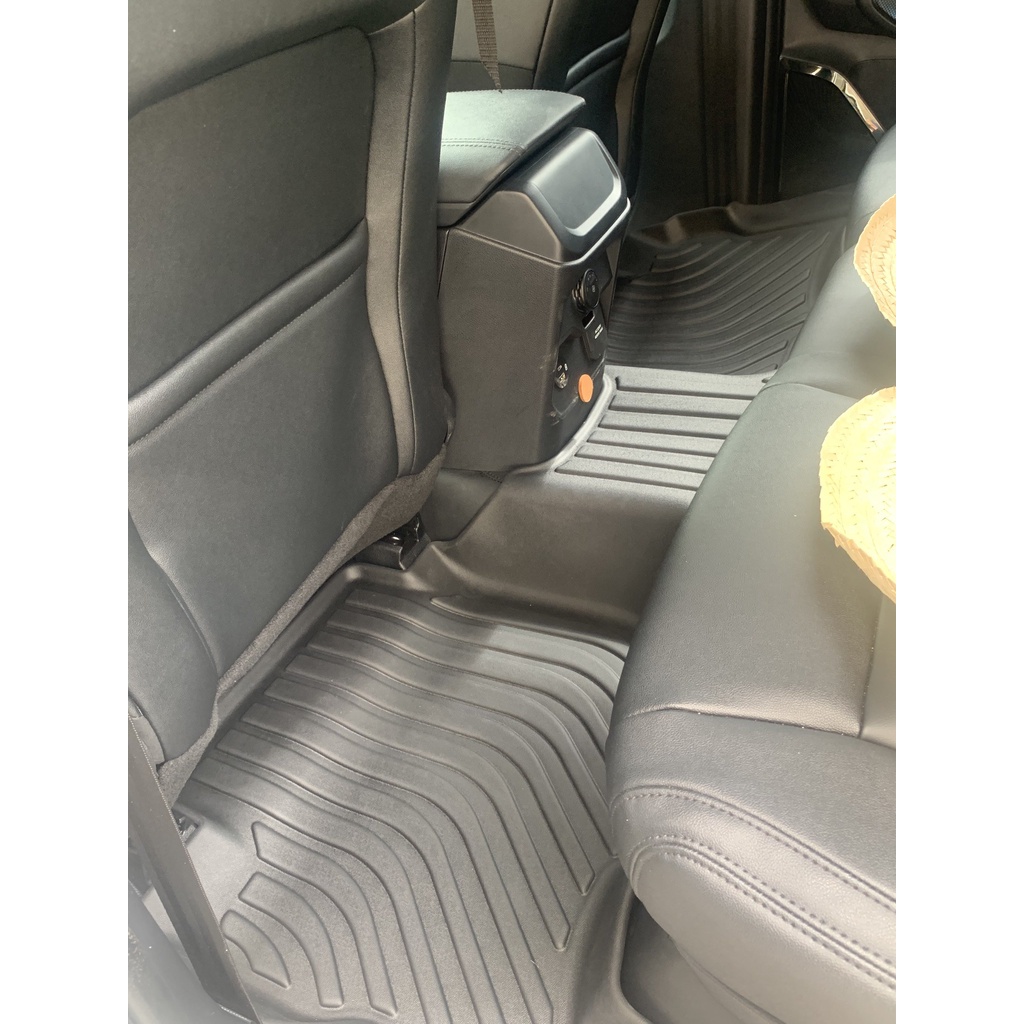 Thảm lót sàn xe ô tô Ford Everest 2022-2023  Nhãn hiệu Macsim chất liệu nhựa TPE cao cấp màu đen