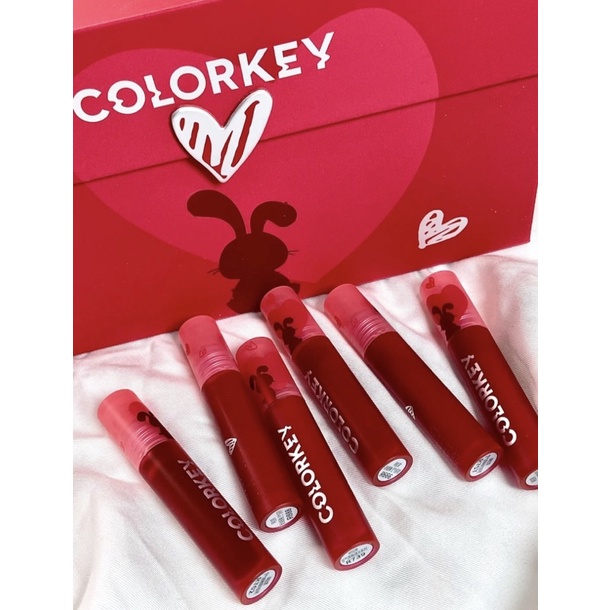 Set 6 Son Colorkey Mini Màu Nhung Lì Thỏ Đỏ Phiên Bản Năm Mới