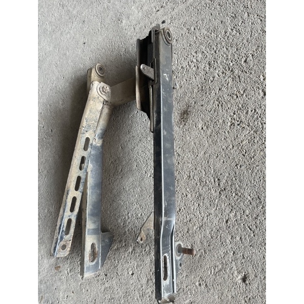 càng sau xe wave s 97cm hon đa (hàng cũ tháo xe )
