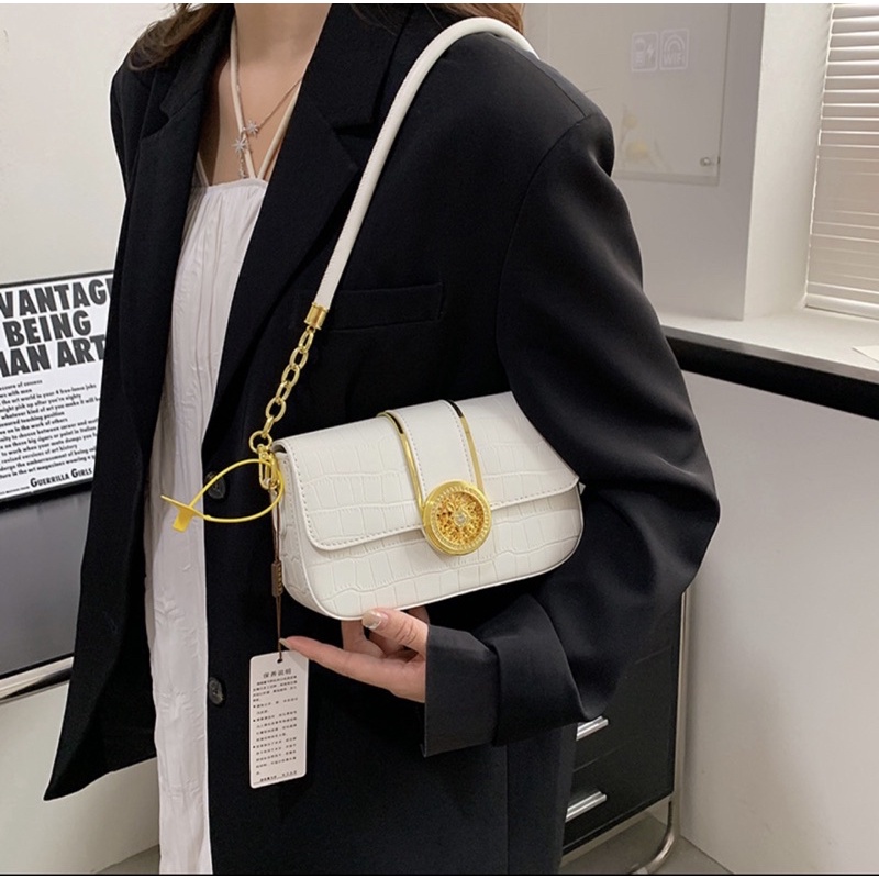 Túi xách nữ đeo vai đeo chéo khoá dải tròn xoay siêu xinh sang chảnh