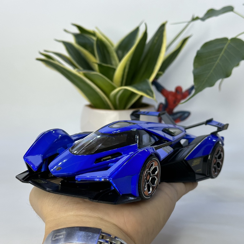 Mô hình siêu xe Lamborghini V12 Vision GT tỷ lệ 1:24 bằng kim loại hơi hướng giống tàu vũ trụ