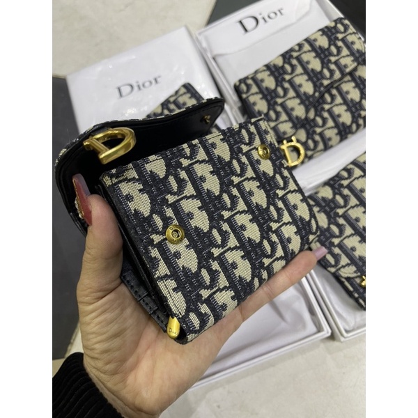 VÍ DIOR HOẠ TIẾT THÊU HÀNG SUPER