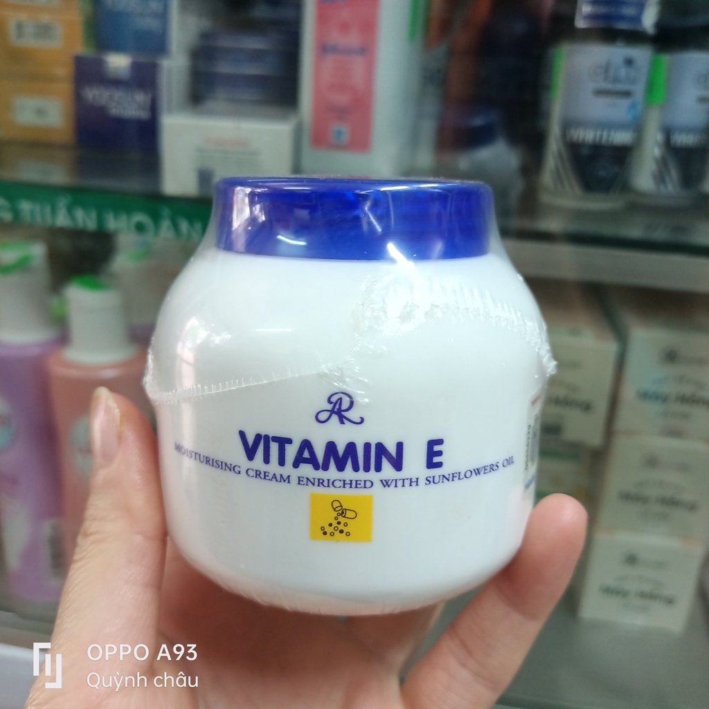 Kem dưỡng Vitamin E  Aron Thái 200g dưỡng ẩm toàn thân