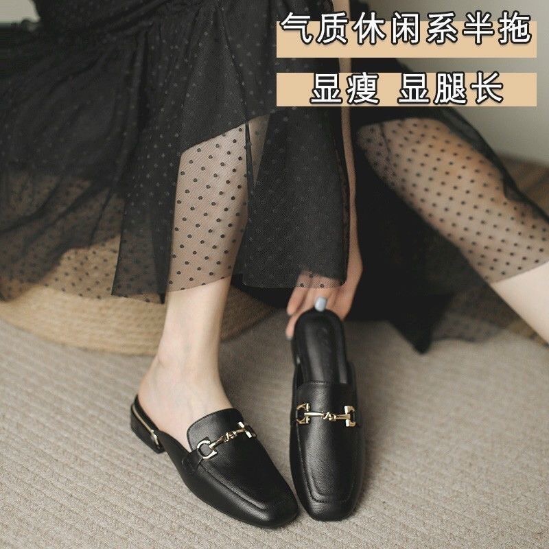 Dép sục da mềm mũi tròn khóa ngang chữ A hàng Quảng Châu đen và be