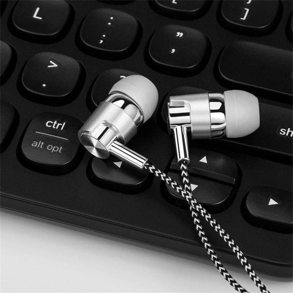 Tai Nghe Nhét Tai Jack 3.5mm Bass Trầm Có Micro Thiết Kế Dây Bện Phong Cách Thể Thao Thời Trang