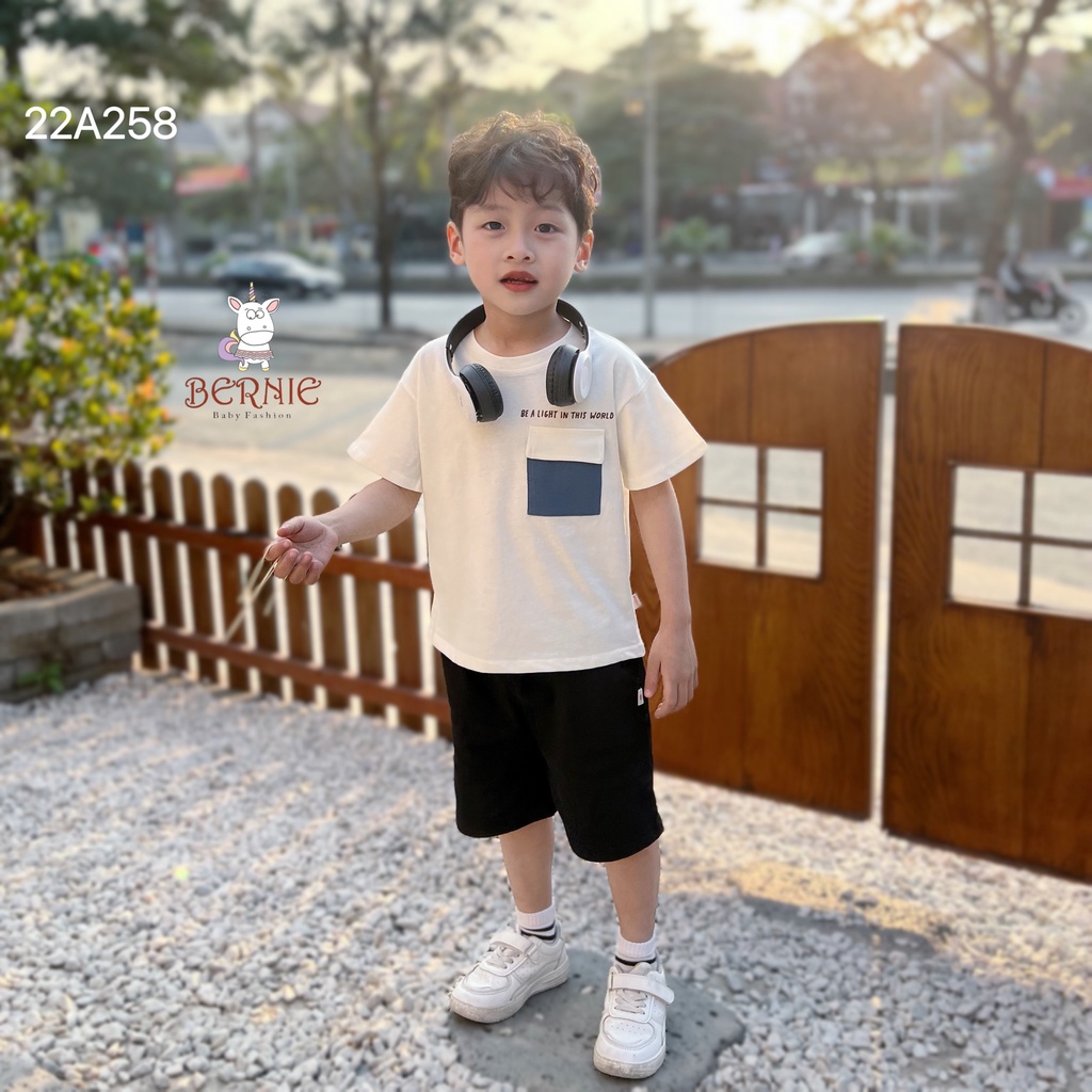 Áo phông cộc tay Bernie phối túi cho bé trai