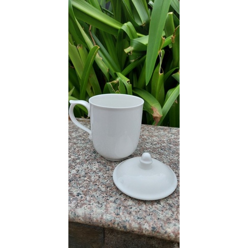 Ly Sứ Có Nắp Đậy Minh Châu