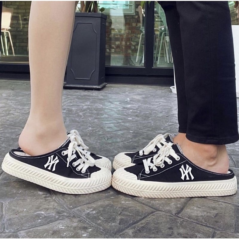 Giày sục MLB Mule chính hãng giá rẻ, Sục NY nữ phối màu đen trắng đế độn phù hợp mọi outfit - Only Real Sneakers