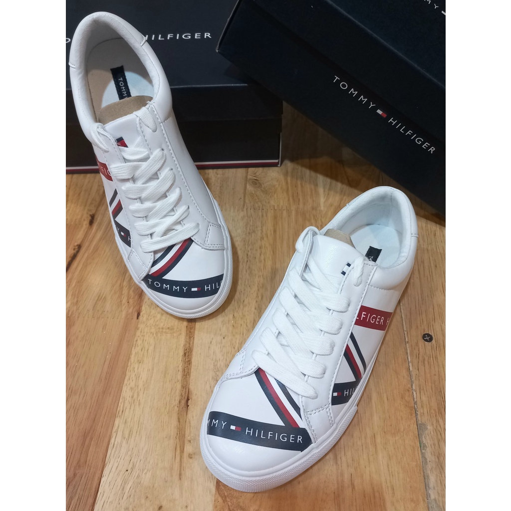 Giày sneaker nữ nhà Tô Mỳ