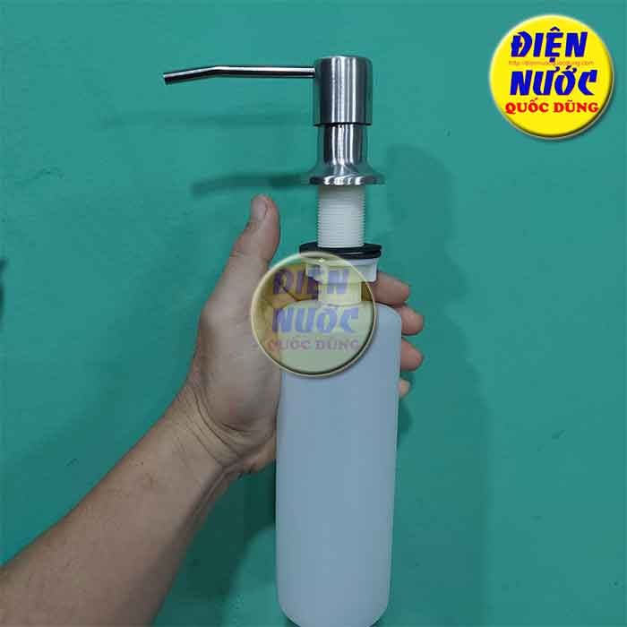 Vòi hút nước rửa chén, bộ vòi xịt nước rửa bát tự bơm hút dầu rửa bát ống dẫn 1,2m | Bộ vòi bình xịt nước rửa chén 500ml