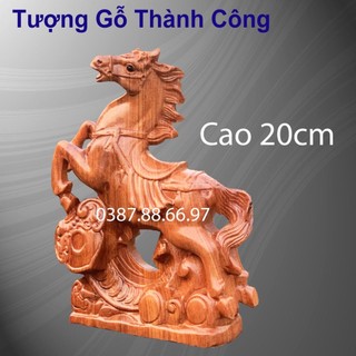 Tượng linh vật tuổi ngọ con ngựa cao 20cm chất liệu gỗ hương
