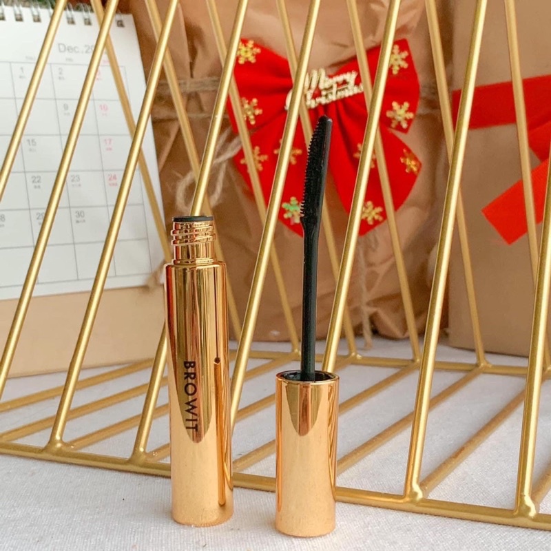 Mascara nongchat browit thái lan đầu lược chải lâu trôi, chống lem , làm dày, dài cong mi tự nhiên không thấm nước