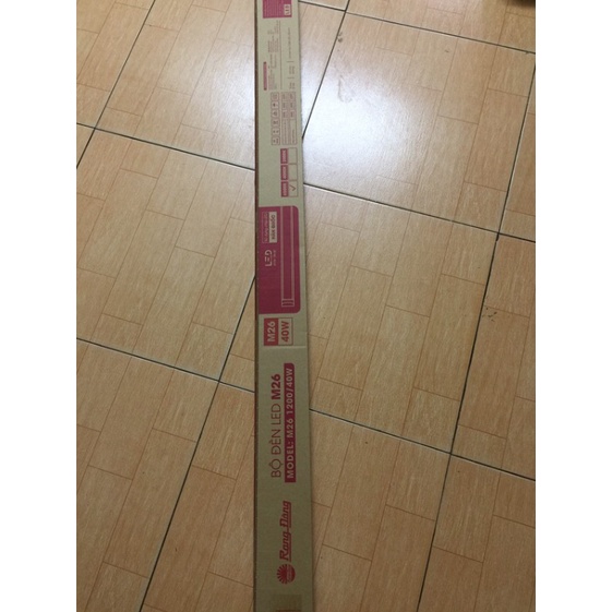 Đèn led bán nguyệt Rạng Đông 40W M26 1m2, 3 chế độ ánh sáng.