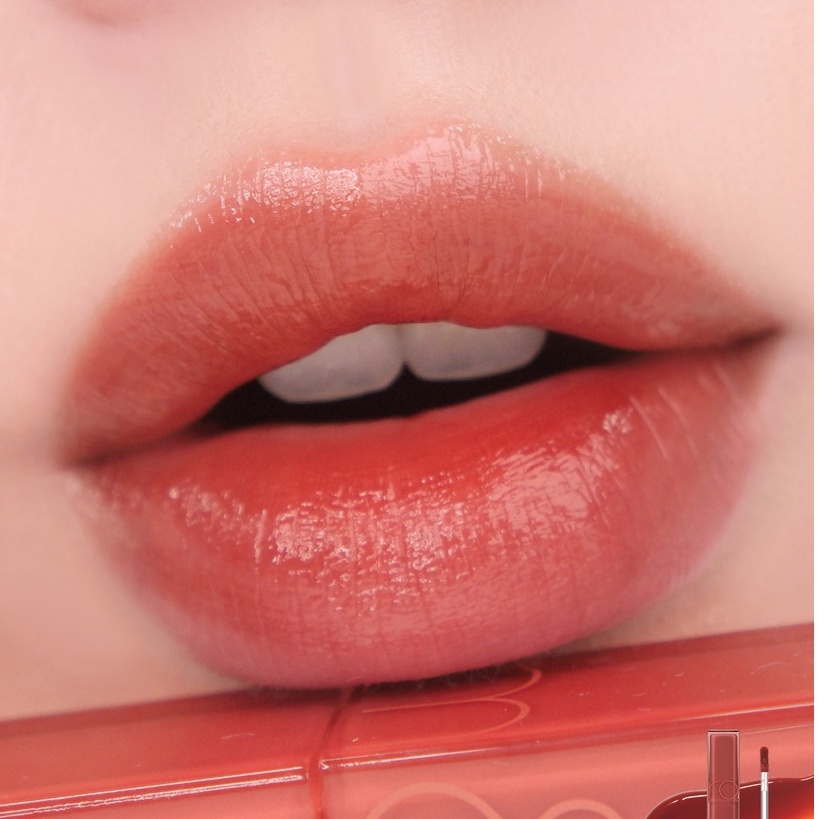 Son tint bóng siêu lỳ Romand Dewyful Water Tint 5g màu 4 Chill Up đỏ ớt