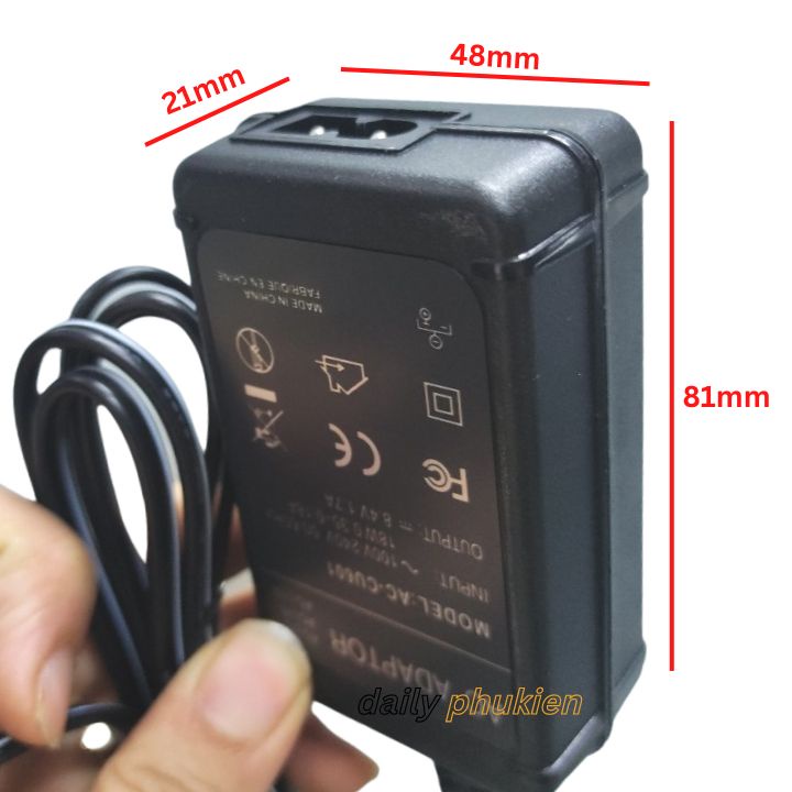 Sạc máy quay Sony DCR-DVD105