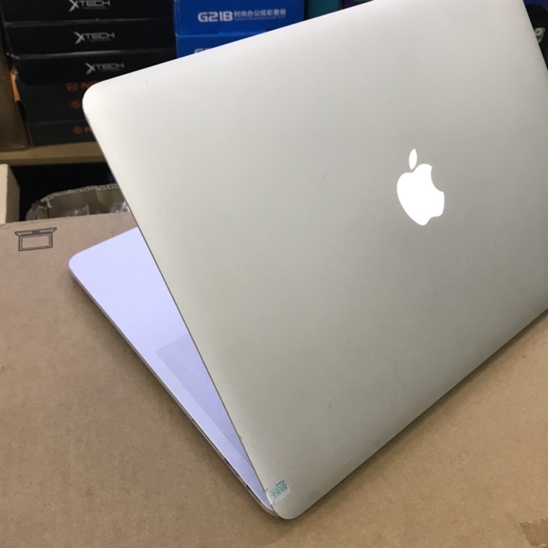 Máy tính Macbook Retina 15 inch, CPU Core i7, SSD 256GB, Ram 16GB | BigBuy360 - bigbuy360.vn