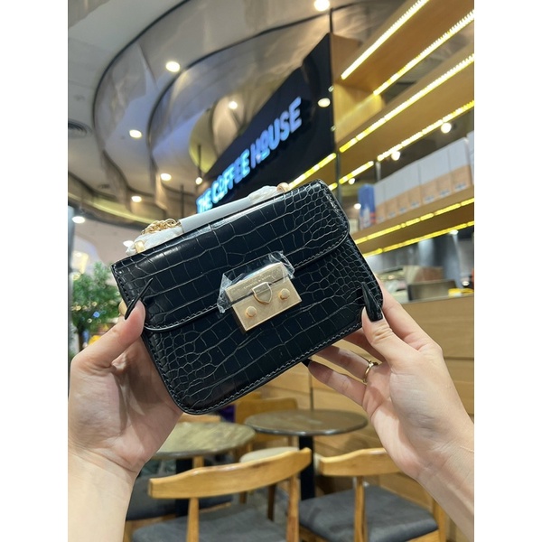 Túi cnk da rắnn likeauth