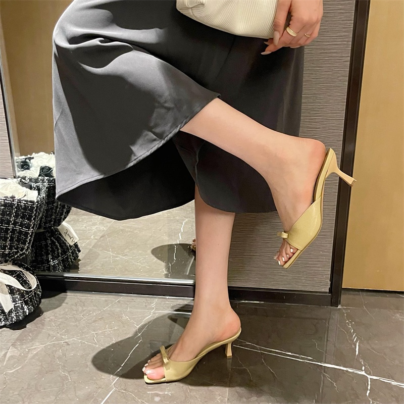 Giày Sandal Cao Gót Mũi Vuông Phong Cách Thời Trang Xuân Hè Mới 2023