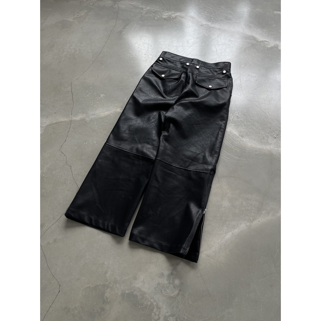 Quần da Snazzy unisex nam nữ suông ống rộng phong cách LEATHER TROUSER