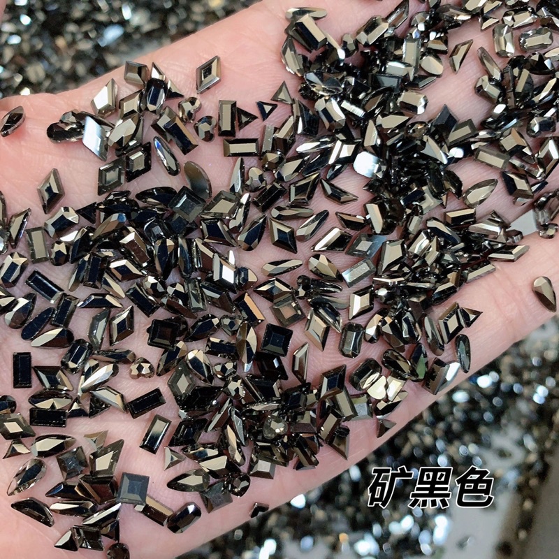 KHOẢNG 100V ĐÁ HÌNH CHÂN BẰNG SIZE BÉ k9 LOẠI ĐẸP SÁNG MỊN.