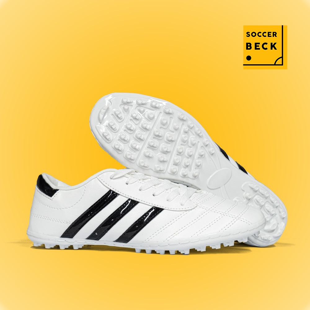 Giày Bóng Đá 3 Sọc Wika Các Màu