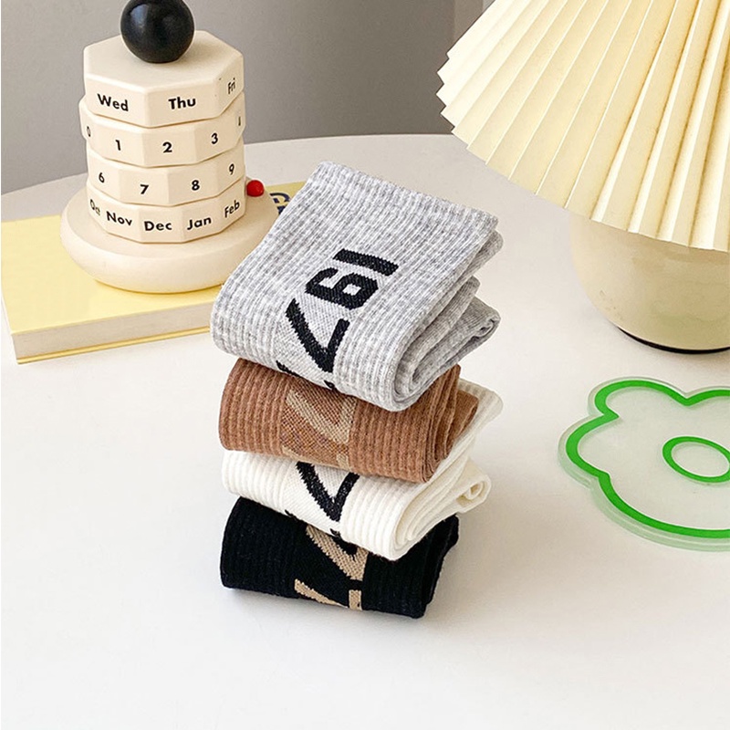 Vớ Cotton Unisex Thoáng Khí Màu Sắc Đơn Giản Phong Cách Đường Phố Harajuku Năm 1977